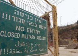 اسرائيل تشرع بتعزيز حدودها مع لبنان