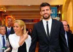 شاكيرا : بيكيه سيكون رئيس برشلونة وأنا السيدة الأولى