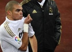 مورينيو يلمح بان برشلونة كان يريد التعاقد مع بيبي