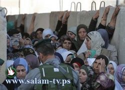 الشرطة الاسرائيلية تفرض قيودا على دخول المصلين الى القدس
