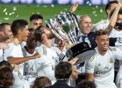 بالصور: ريال مدريد بطلا لليجا للمرة 34 في تاريخه