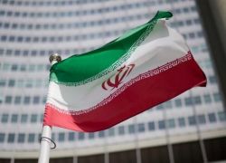 مستشار خامنئي يهدد: إما وقف الحماقة أو مواجهة "معادلة المضيقين"