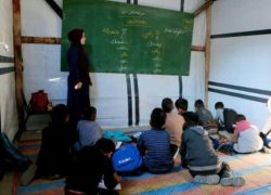 أمريكا ودول عربية وفلسطينيون يخططون لتغيير نظام التعليم في غزة
