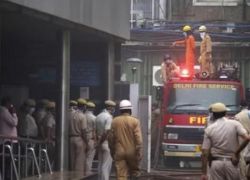 مصرع 43 شخصا على الأقل جراء حريق مصنع في نيودلهي