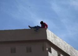 طاقم الإنقاذ في محافظة طولكرم ينقذ مواطن ثلاثيني حاول الانتحار في مخيم طولكرم
