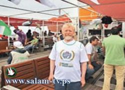 ناشط انجليزي يعلن إسلامه من على متن سفينة مرمرة الأزرق