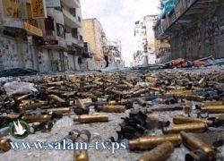 عشرات الاف المصريين الى ميدان التحرير والجيش يتعهد بعدم اطلاق النار