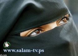 بعد مصر- سوريا تمنع دخول المنقبات إلى الجامعات