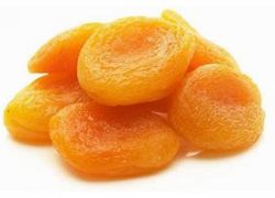 الخوخ المجفف يخفض خطر سرطان القولون
