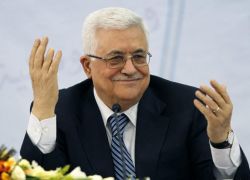 أبو ردينة : الرئيس محمود عباس بصحة جيدة