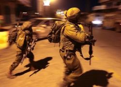 إصابة 3 شبان برصاص الاحتلال جراح أحدهم خطيرة في الخليل