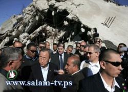 بان كي مون يتعرض للرشق بالأحذية والعصي لدى وصوله إلى قطاع غزة