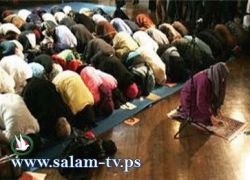 لأول مرة بالسعودية- امرأة تؤم مصليات في صلاتي العشاء والتراويح