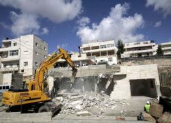 8 منظمات حقوقية تقدم التماسات ضد هدم منازل منفذي عمليات القدس
