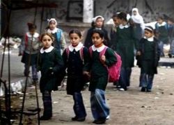 تربويون : توصية بإعادة النظر في المنهاج الفلسطيني