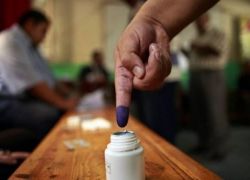 مسؤول فلسطيني يطالب بإشراف دولي على الانتخابات