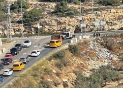 الاحتلال يغلق حاجزي عطارة والنبي صالح شمال رام الله