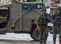 الاحتلال يعتقل مواطنين من الخليل ويداهم حرم جامعتي "الخليل" و"البوليتكنك"