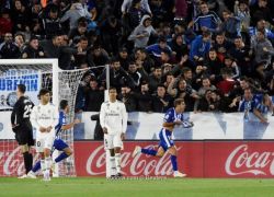 ريال مدريد يتعثر أمام ألافيس بطعنة قاتلة