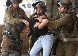 الاحتلال ينفذ حملات اعتقال في مداهمات واقتحامات بالضفة