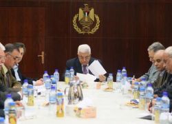 الرئيس يترأس سلسلة اجتماعات للقيادة والحمد الله الى غزة خلال ايام