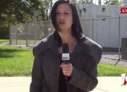 بالفيديو: مراسلة تلفزيونية تتعرض لموقف محرج على الهواء