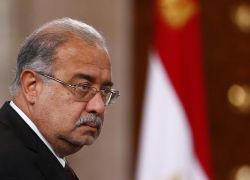 السيسي يكلف وزير البترول شريف إسماعيل بتشكيل الحكومة بعد استقالة محلب