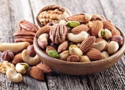 دراسة أمريكية: هذا ما تفعله المكسرات بقلبك