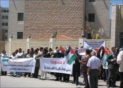 الجامعات والكليات الحكومية تعلن الاضراب المفتوح يوم غد حتى اشعار اخر