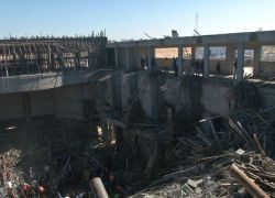 6 إصابات في انهيار سقف مبنى قيد الإنشاء بغزة