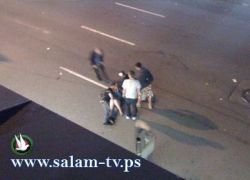 قصة القبلة الساخنة وسط الشغب والفوضى في فانكوفر
