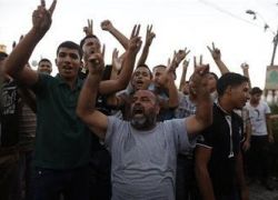 مظاهر ابتهاج والمساجد تهلل في غزة مع بدء سريان وقف إطلاق النار