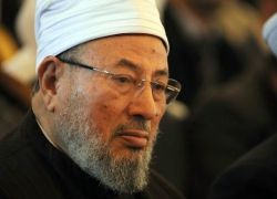 نقل الشيخ القرضاوي إلى المستشفى التخصصي بجدة