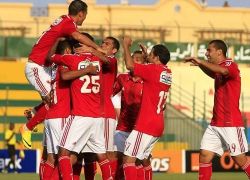 الأهلي المصري يعوض نكسة المنتخب ويتأهل لنهائي دوري الأبطال