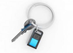 بهذا اللاصق.. لن تضيع أشياؤك بعد اليوم