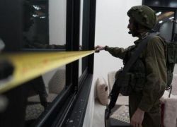 قوات الاحتلال تأخذ قياس منزل والد أسيرين في جنين تمهيدا لهدمه