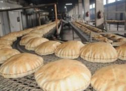 الاقتصاد: الخبز يباع على أساس الوزن وليس الربطة
