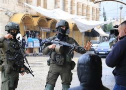 اعتقالات واقتحامات بالضفة وسط تصاعد اعتداءات المستوطنين