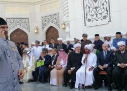 الهباش يشارك في افتتاح أكبر مسجد في الشيشان