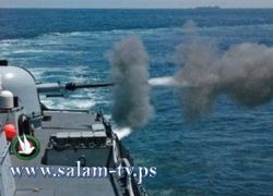 زوارق الإحتلال تطلق النار على قوارب الصيادين قبالة شواطئ رفح