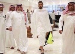 اللاعب كريم بنزيما يستغل التوقف الدولي لاداء مراسم الحج