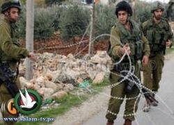 الاحتلال يغلق الطريق الوحيدة لقرى شمال غرب القدس