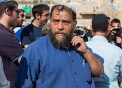 ابن زعيم "لاهفا" الإرهابية يعقد قرانه في المسجد الأقصى