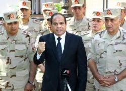السيسي في سيناء بعد هجمات دامية