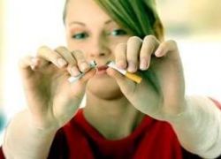 خبير في الصحة العامة يدعو الى إصدار تراخيص للتدخين
