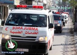 إصابة شاب بجروح خطيرة نتيجة سقوط مركبة فوقه في الخليل