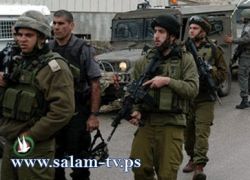 قوات الاحتلال تداهم عدة منازل في تياسير بطوباس