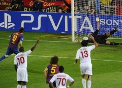برشلونة يتفوق على الميلان في الكامب نو بثلاثية ويتأهل إلى الدور ربع النهائي
