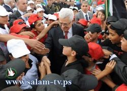 أبومازن يجدد الاستعداد لعودة المفاوضات بعد التزام إسرائيل