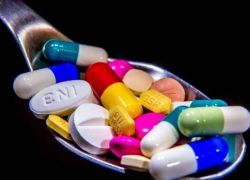 لا ترتكبوا هذا الخطأ عند تناول الأدوية